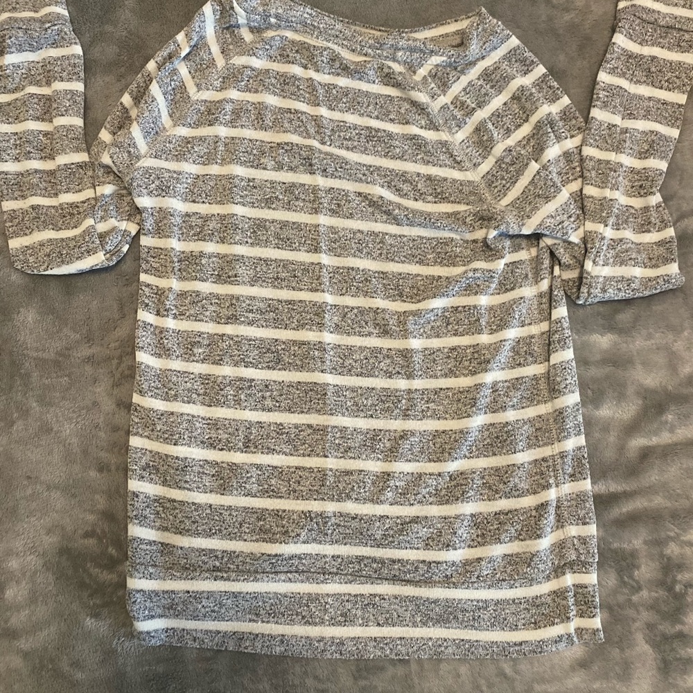 stripped long sleeve light weight sweater. Very comfortable. Price negotiable